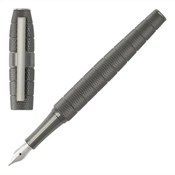 HUGO BOSS HSH4982D – Fountain pen Quantum Gun